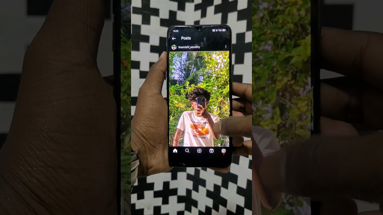 Post extra large image in instagram. 