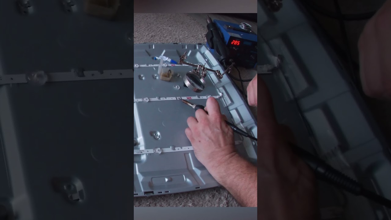 Ремонт телевизора Samsung своими руками! #diy #shorts #ремонт тв #ремонт техники #ремонт электроники