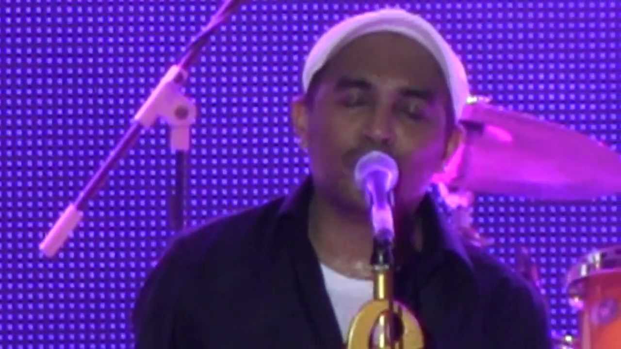 Glenn Fredly - Timur ~ Kasih Putih @ Jakarta Fair 2012 [HD]