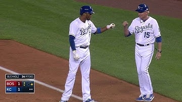 BOS@KC: Escobar plates Cain with a bloop single