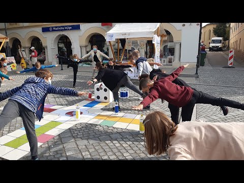 Video: Človek Umrl Po Tekmovanju V Jedenju ščurkov