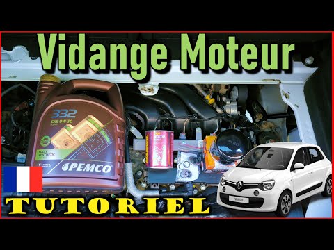 Engine Oil Change Filter Renault Twingo III 3 SCe70 H4D Tutorial