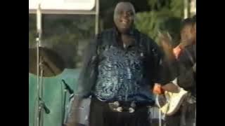 CE CHALE CARNAVAL-PEPE KALLE LIVE IN ZAMBIA(translated)