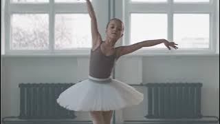 'Wind Beneath My Wings' - Pia Toscano