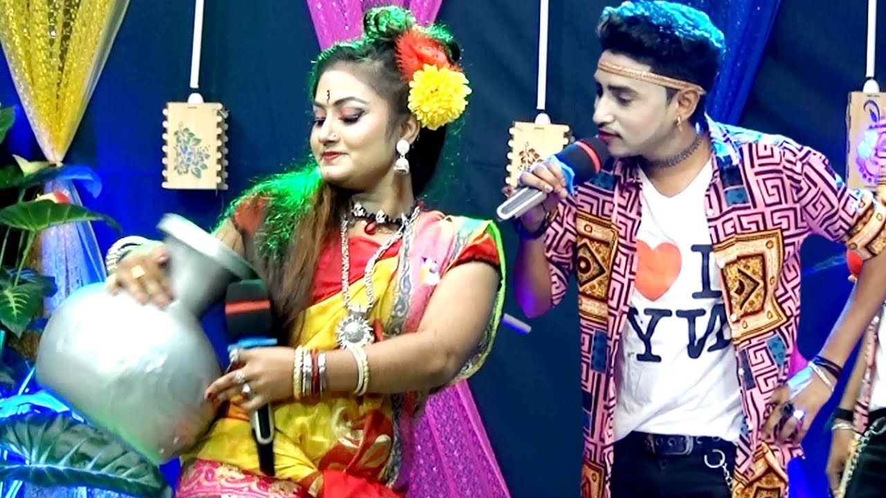 ডিজিটাল মাঝি মঞ্জু ও মায়ার কলসি নিয়ে নাচের তুমুল ঝড়। আমার কাংখের কলসি জলে গিয়াছে ভাসি