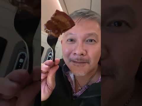 Video #VietnamAirlines #directflight from #SFO to #SGN... - youtube
