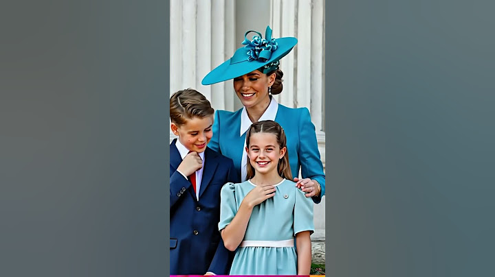 Prince George teases Princess Charlotte again at Trooping the Colour #princewilliam #katemiddeleton