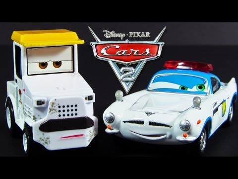 Krate Rainson-Wash and Security Guard Finn McMissile New 2013 Disney Pixar Cars Die-Cast release