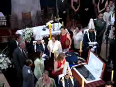 Himno Nacional de Chile durante el Velorio General Pinochet en la ESCUELA MILITAR augusto go