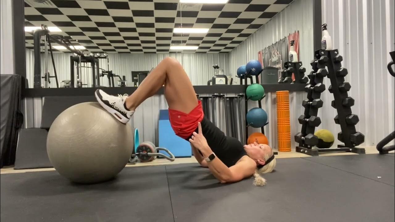 fix-this-common-mistake-to-build-strong-toned-legs-and-hamstrings