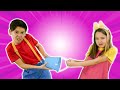 Música "Aqui Está" | Não Fique Com Ciúmes + Canções Sobre Mamãe e Emoções 😿💉 | Hokie Pokie Brazil