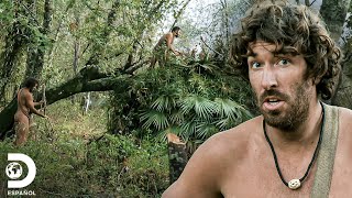 Refugio especial contra el frío | Supervivencia al desnudo: edición extrema | Discovery en Español