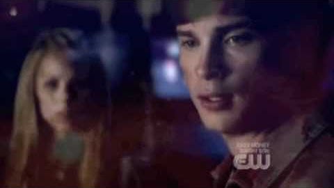 Kara Kent & Clark Kent // Never Far Behind (Smallville)