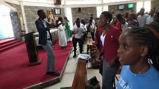Ndiwe Uliye Mungu // Fr. A. Ndesario / St Paul's students' Choir, University of Nairobi _ Offertory