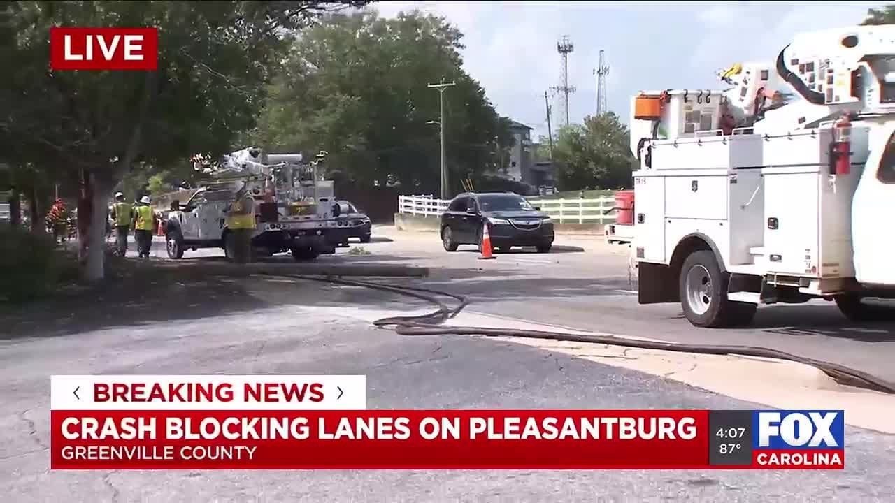 Crash knocks down power poles along Pleasantburg Drive - YouTube