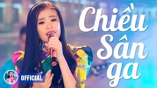 CHIỀU SÂN GA - TIỂU THIÊN TIÊN BOLERO QUỲNH NHƯ 15 TUỔI GÂY CHẤN ĐỘNG DƯ LUẬN YÊU ÂM NHẠC chords