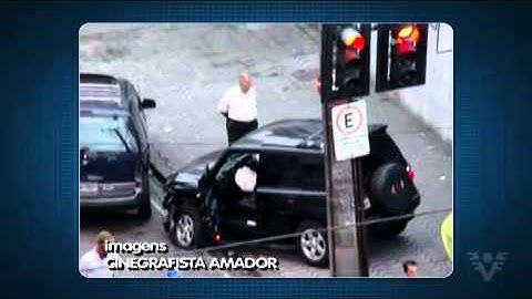 Flagrante  Acidente no Embaré envolve três carros