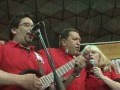 Comandante Hugo Chávez canta SIMON BOLIVAR junto a LLC
