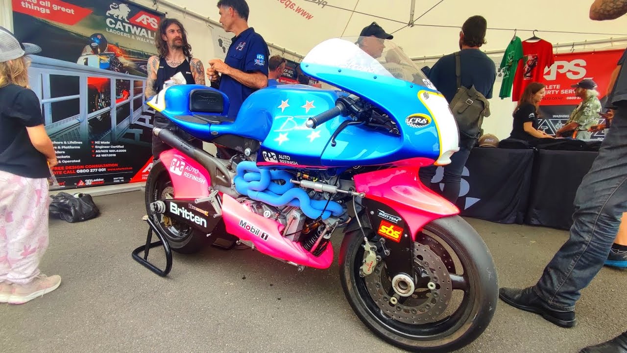 The Legendary Britten V1000 - cold startup