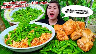 EAT 100 GREEN CHILI,  SPICY NOODLE SOUP, FRIED TOFU, MUKBANG