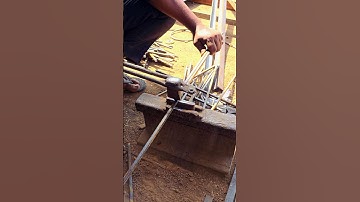 How to cut iron rods with a chisel and hammer