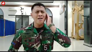 Merdunya Suara Azan Anggota TNI