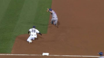 NYM@SD: Solarte grabs line drive, doubles up Flores