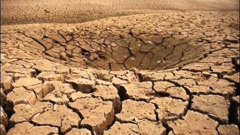 سبحان الله قصة نوح عليه السلام  مع ولده سورة هود 42-44