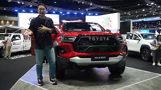 บูธ Toyota คนเพียบ เค้ามามุงรถรุ่นไหนกันนะ