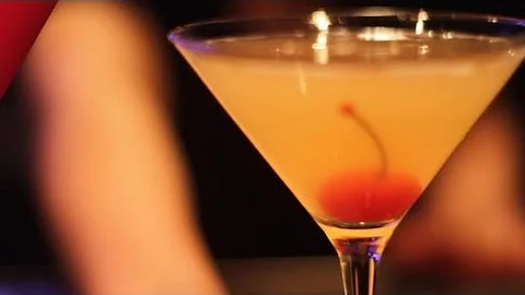 How to Make a Nuvo Martini : Gourmet Cocktails & D...