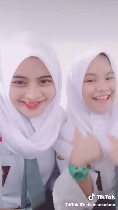 cantik ompong