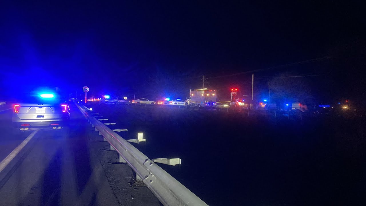 Heavy police presence near Glade Spring YouTube