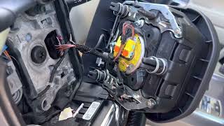 L494 Range Rover Driver’s Airbag removal