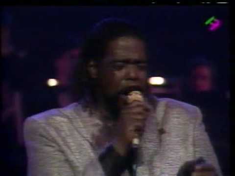 Barry White Live in Paris 31/12/1987 - Part 4 - It's Ecstasy When You Lay  Down Next To Me - YouTube
