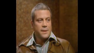 OLIVER REED  RUSSELL HARTY SHOW  6 NOVEMBER 1978  LONDON  WEEKEND TELEVISION