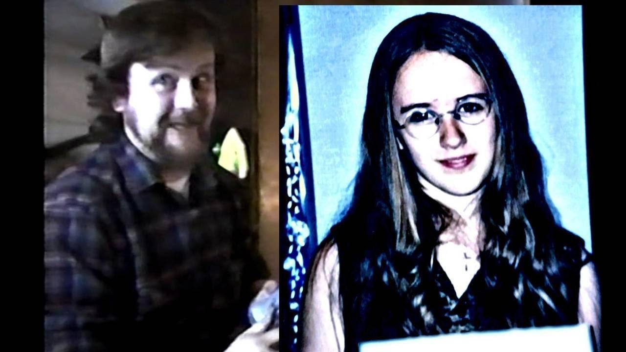 Женщина утверждает, что отец готовил её к сексуальному насилию в детстве