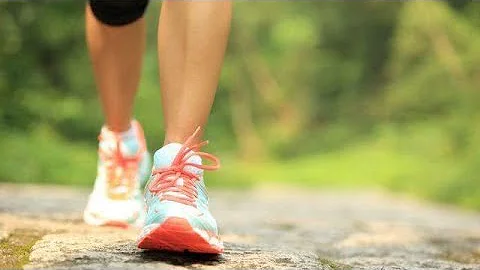 Cosa significa camminare a passo sostenuto?
