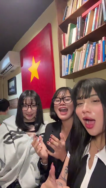 AHHH HARI YANG MANTAB - VIETNAM