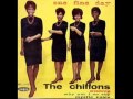 Video thumbnail for The Chiffons - One fine day ( 1963 )