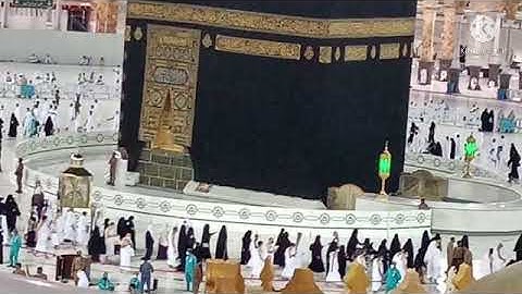 {ان الله وملائكته يصلون علي النبي} من فضيله الشيخ خالدالخليل من سوره الاحزاب ملحوظه التصوير ده حقيقي