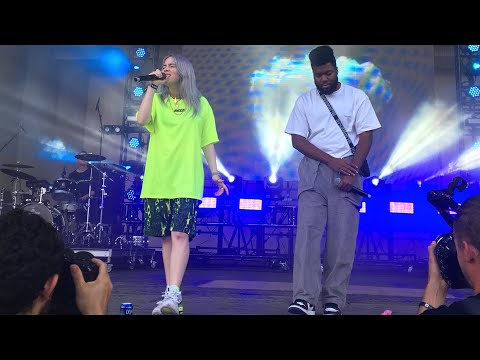 billie eilish | lovely (with khalid) - lollapalooza 2018