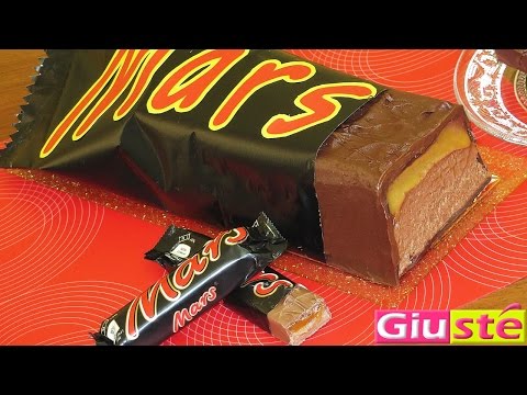 Vidéo: Comment Faire Un Gâteau Avec Des Barres De Mars