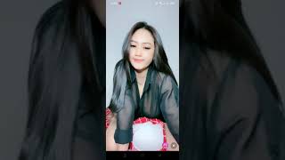 Live - Si Cantik