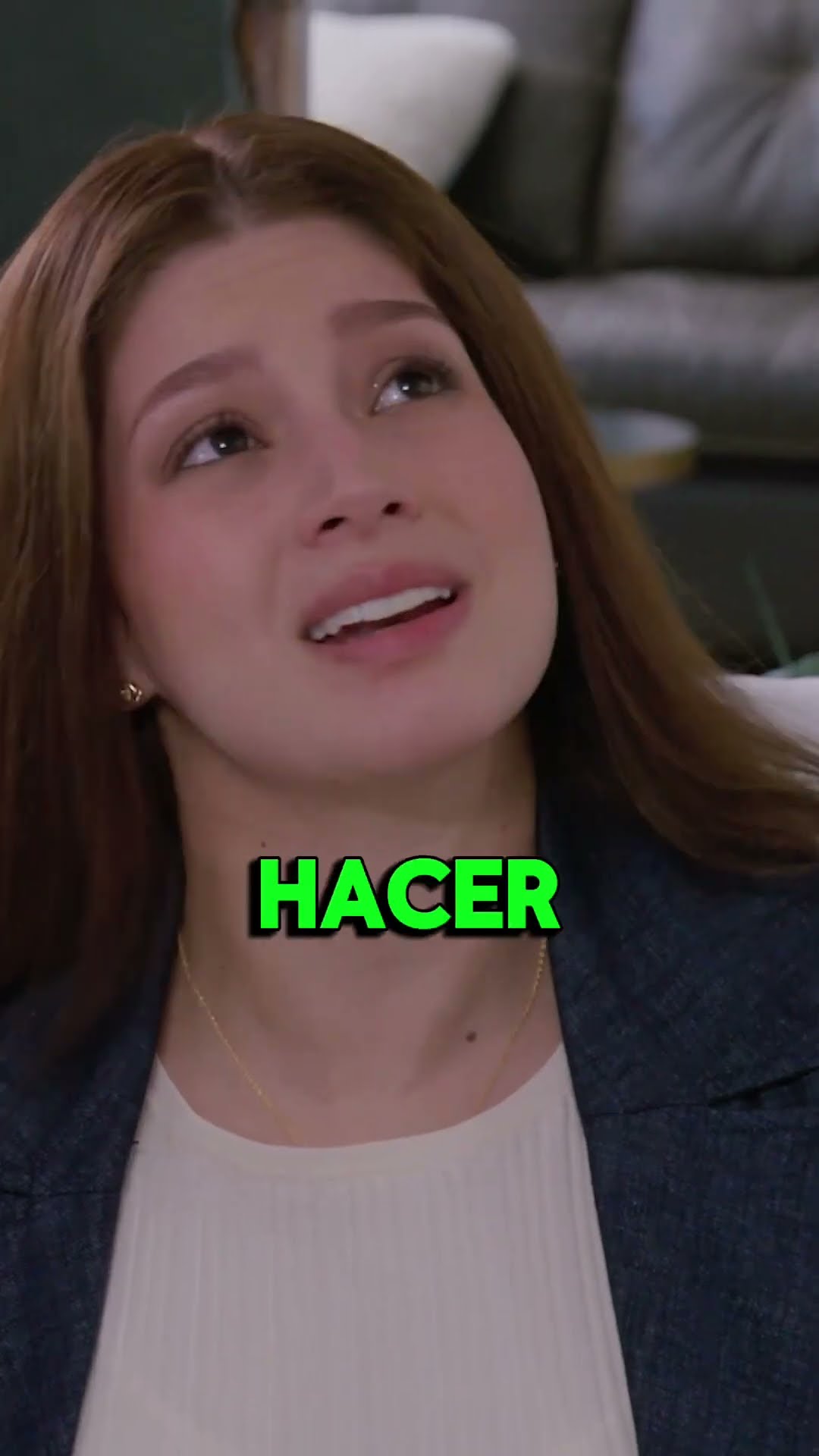 ? El esposo de Victoria ¡no la deja trabajar! #NoEsLaMismaHistoria #LaRosadeGuadalupe