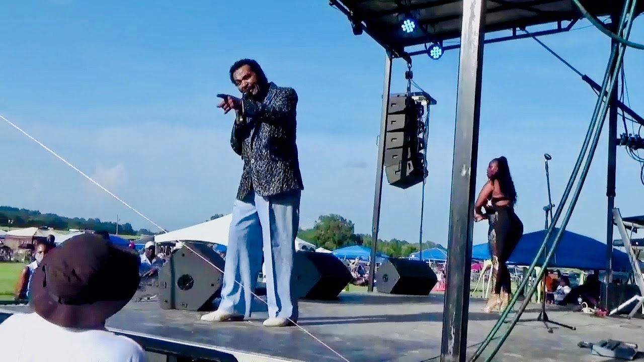 Bobby Rush LIVE in Ruleville, Mississippi (August 2021) Bobby Rush LIVE in Ruleville, Mississippi (August 2021)