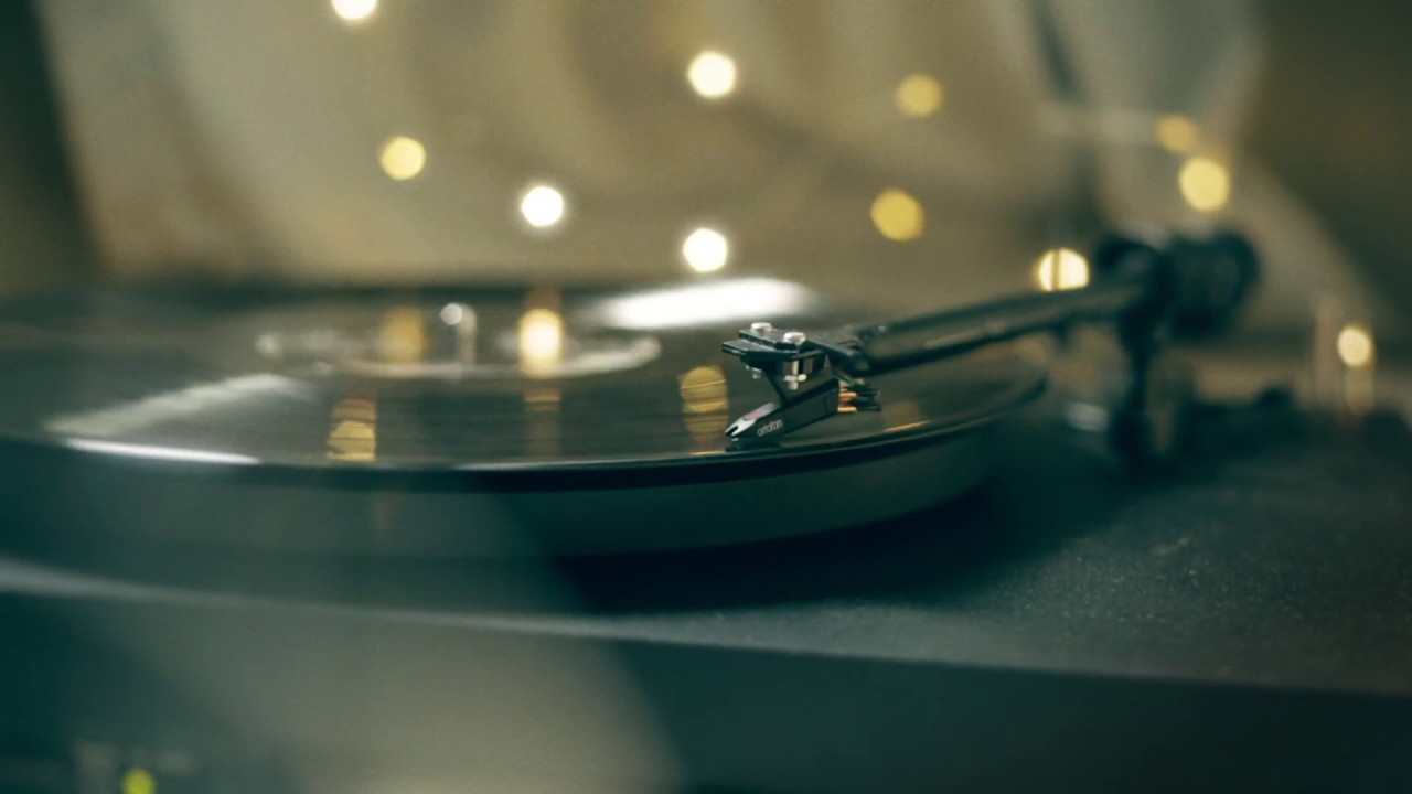 Παρακολούθηση Dru Chen - Mirror Work (Official Vinyl Video) στο YouTube Παρακολούθηση Dru Chen - Mirror Work (Official Vinyl Video) στο YouTube