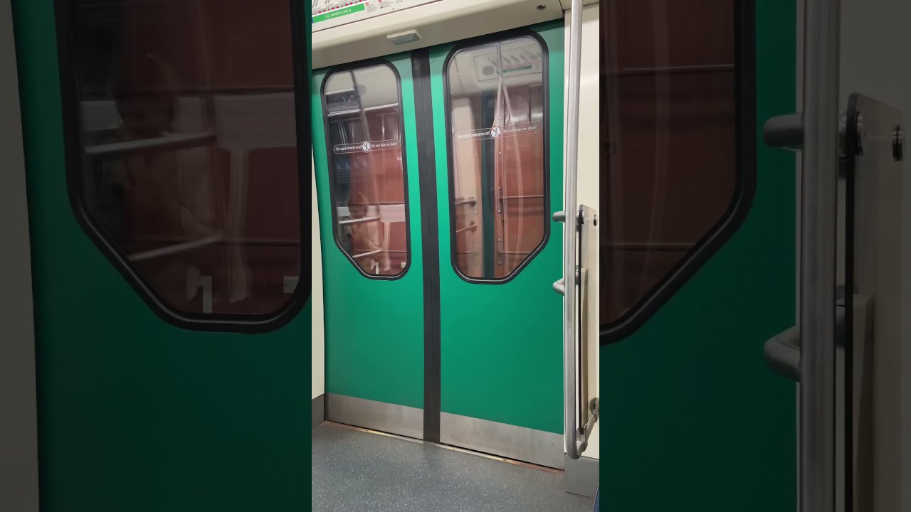 Режим работы метро Санкт-Петербурга