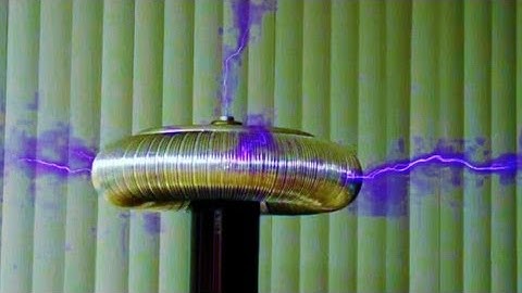 (#0019) One Arc, Many Sparks - DRSSTC vs. Spark Gap #02