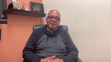 Josue and His Custom Microphone in the Helix (MIH) Made for iPhone Hearing Devices | South Bay