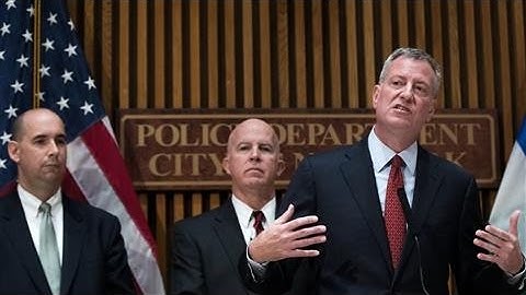 New York Explosion: Mayor de Blasio, Police Commissioner Give Updates